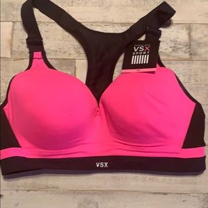 Victoria’s Secret sports Bra
